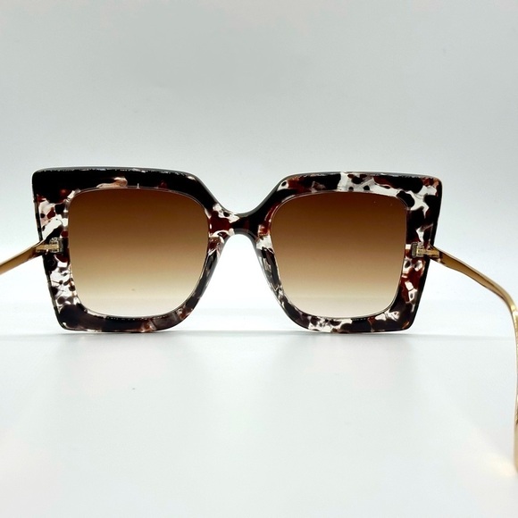 Women’s Cat Eye Shades - Picture 2 of 4